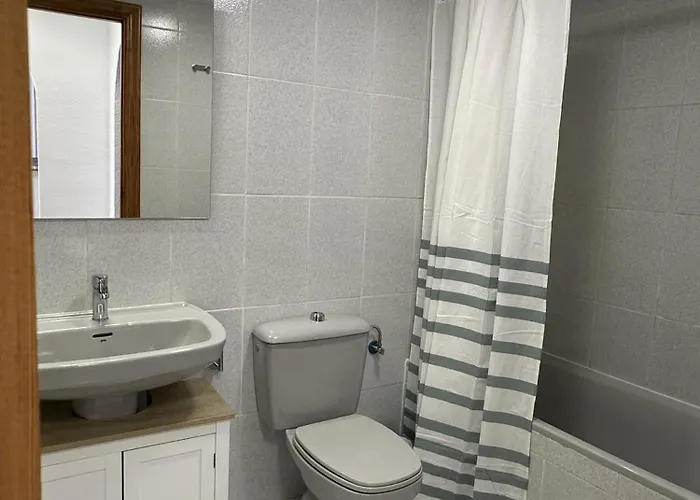 Hawaii Iv 1b - By Watermelon Apartment